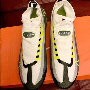Nike Vapor Edge Pro 360 Football Cleats Sz 7.5